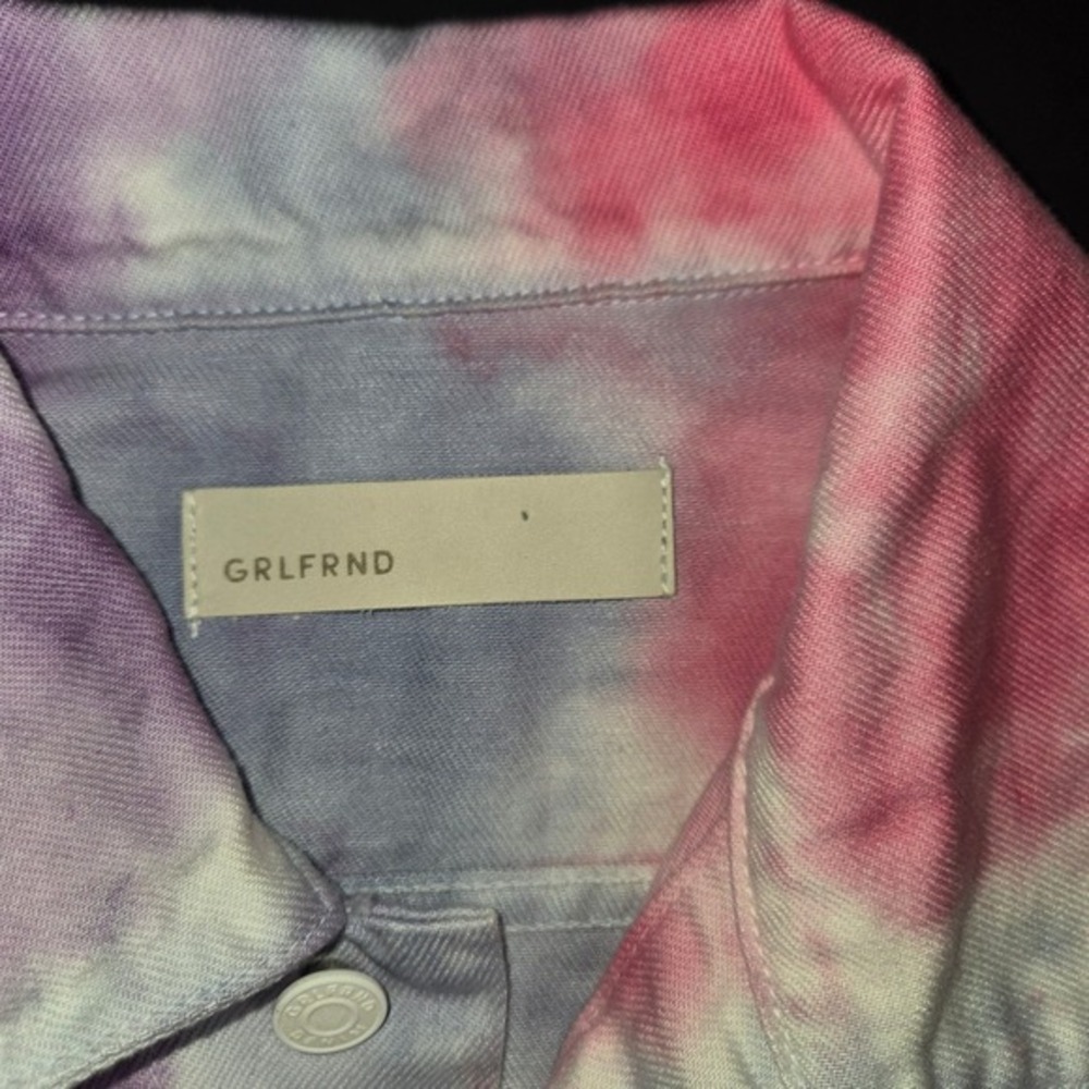 GRLFRND Kim Tie‎ Dye Denim Jacket Womens Small Pink Purple Blue Cotton Trucker - Picture 2 of 10